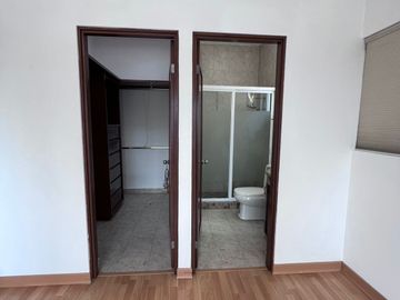 Casas Venta Monterrey  06-CV-7081