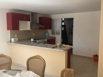 Casa en Venta en Condomio Villa Encinal, Puerta Real