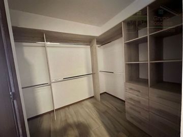 Departamento en renta en Torre Morat Bosque Real