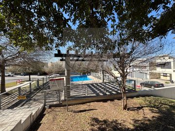 Casas Venta García  27-CV-5405
