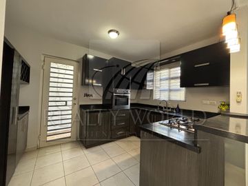 Casas Venta García  27-CV-5405