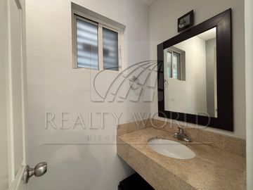 Casas Venta García  27-CV-5405