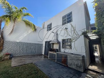 Casas Venta García  27-CV-5405