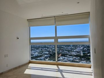 PENTHOUSE EN VENTA DE TRES HABITACIONES EN COUNTRY TOWERS