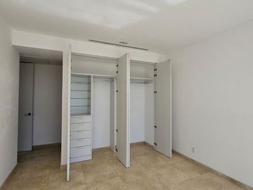 PENTHOUSE EN VENTA DE TRES HABITACIONES EN COUNTRY TOWERS