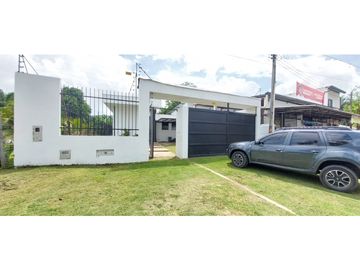 VENTA ESPECTACULAR CASA CAMPESTRE UBICADA EN RICAURTE CUNDINAMARCA