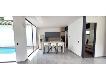 VENTA ESPECTACULAR CASA CAMPESTRE UBICADA EN RICAURTE CUNDINAMARCA