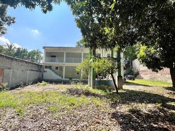 CASA EN VENTA EN TERAN