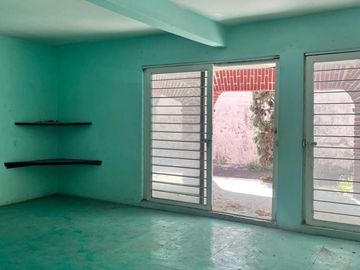 CASA EN VENTA EN TERAN