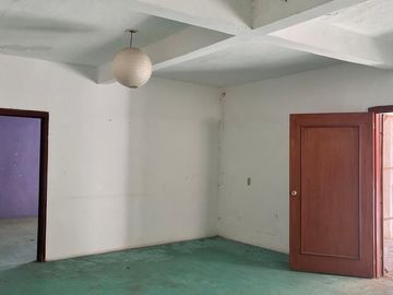 CASA EN VENTA EN TERAN