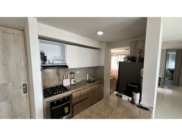 SE VENDE APARTAMENTO EN MIRAMAR