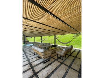 CASA CAMPESTRE EN SAN JERONIMO EN UNIDAD CERRADA