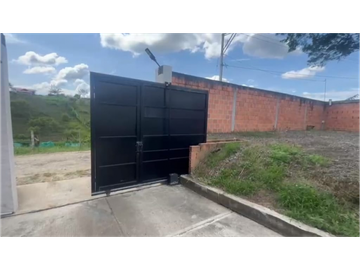 SE VENDE CASA CAMPESTRE  VIA  ALCALA VEREDA EL RUBI