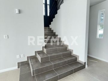 Venta Casa Grand Juriquilla Yagul