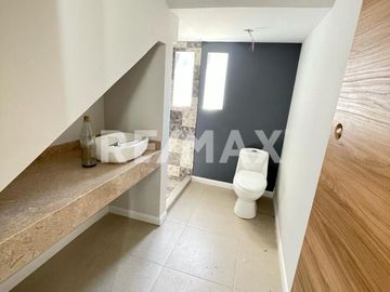 Venta Casa Grand Juriquilla Yagul