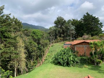 Venta de Casa Campestre El Retiro Tradicional Reformada Vista Represa