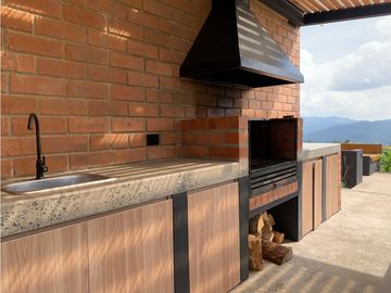 Venta de Casa Campestre El Retiro Tradicional Reformada Vista Represa