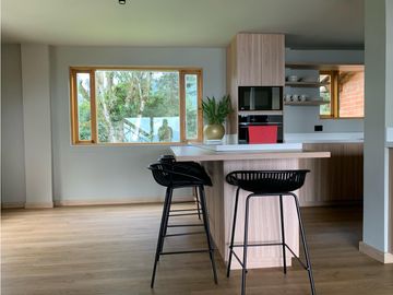 Venta de Casa Campestre El Retiro Tradicional Reformada Vista Represa