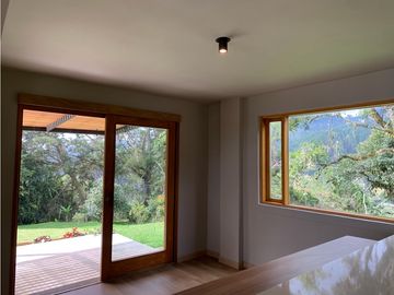 Venta de Casa Campestre El Retiro Tradicional Reformada Vista Represa