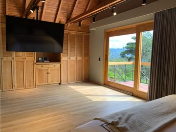 Venta de Casa Campestre El Retiro Tradicional Reformada Vista Represa