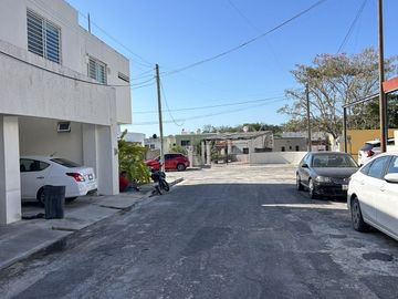 CASA PRIVADA LAS QUINTAS