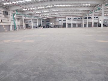 Se Rentan Naves Industriales 7,436m² (80,040 ft²)