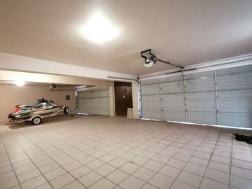 La Cañada, amplia casa con alberca y amplio cuarto de juegos