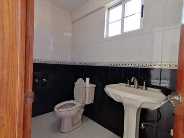 La Cañada, amplia casa con alberca y amplio cuarto de juegos