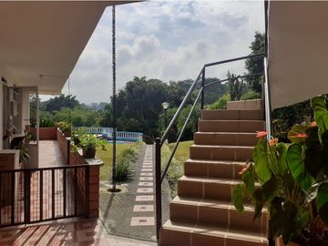 VENDO FINCA SECTOR MORELIA