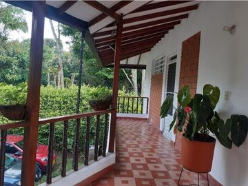 VENDO FINCA SECTOR MORELIA