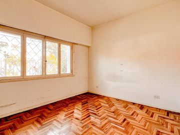 Casa en Venta 5 ambientes Los Troncos Apta Crédito