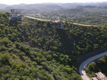 Terreno de 1120 m2 Country La Deseada, Mz 10 - impresionantes vistas, imperdible!