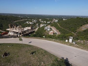 Terreno de 1120 m2 Country La Deseada, Mz 10 - impresionantes vistas, imperdible!