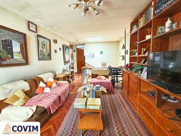 Casa en venta en Yanahuara · Cerca del Ovalo Quiñones