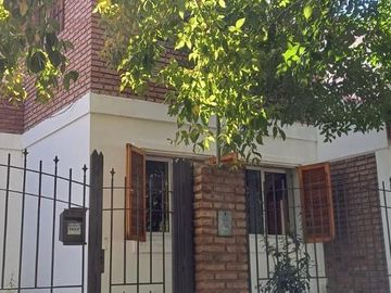 Casa en  Santa Genoveva