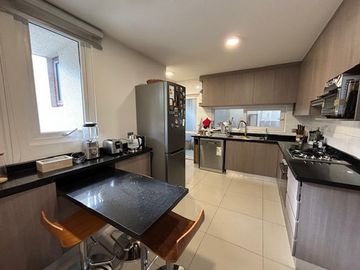 CASA CHAMISERO 3 D + SERVICIO + PISCINA + QUINCHO