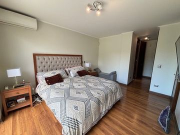 CASA CHAMISERO 3 D + SERVICIO + PISCINA + QUINCHO