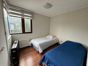 CASA CHAMISERO 3 D + SERVICIO + PISCINA + QUINCHO