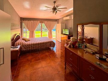 venta casa 3 dormitorios funes todos los servicios permuta