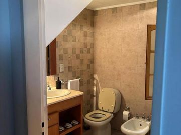 Casa en venta - 4 Dormitorios 5 Baños - Local - 380Mts2 - Olivos
