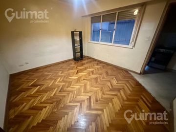 41m2 Venta Dpto 2 Amb. c/ Patio en Recoleta.