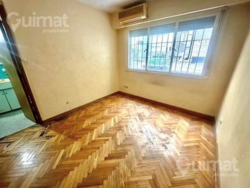 41m2 Venta Dpto 2 Amb. c/ Patio en Recoleta.