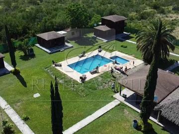 Quintas Venta Pesquería  40-QV-7503