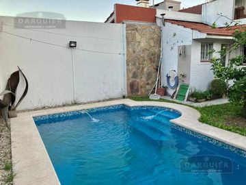 CHALET EN DOS PLANTAS EN ADROGUE