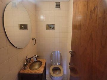 Excelente Piso con Cochera