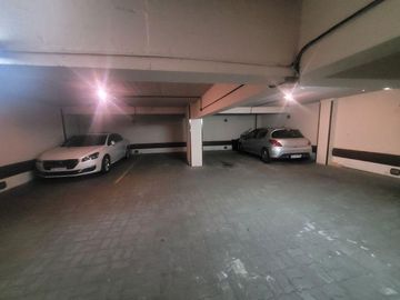 Excelente Piso con Cochera