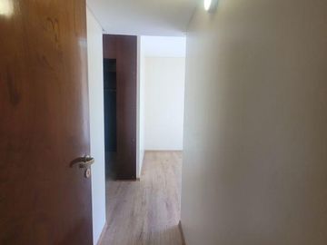 Excelente Piso con Cochera