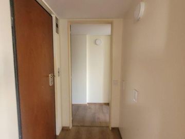 Excelente Piso con Cochera
