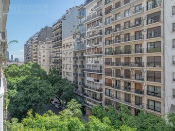 EDIFICIO FRANCES - LLENO DE SOL- RECICLADO- 3 AMBIENTES - RECOLETA