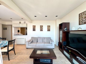 Departamento de 3 ambientes con cochera - Palmera Caballito